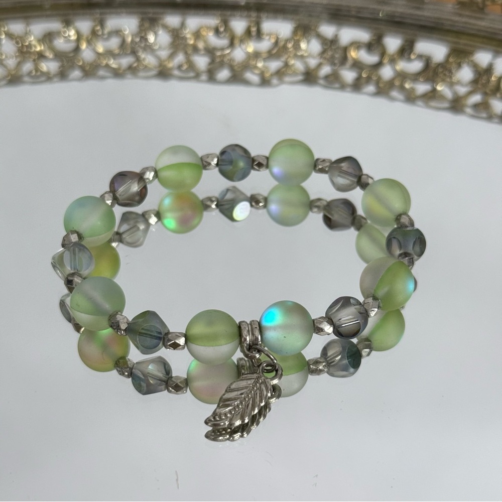 Handcrafted Mermaid Glass Beads Bracelet Irridescent Green Gray w/ Leaf Charm